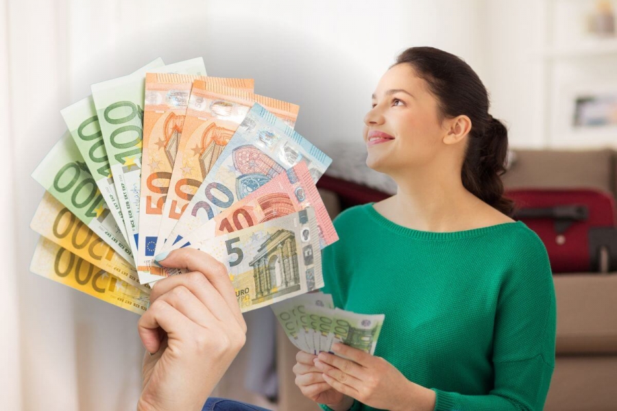 Geld Euro Frau Happy Freude Hand Scheine