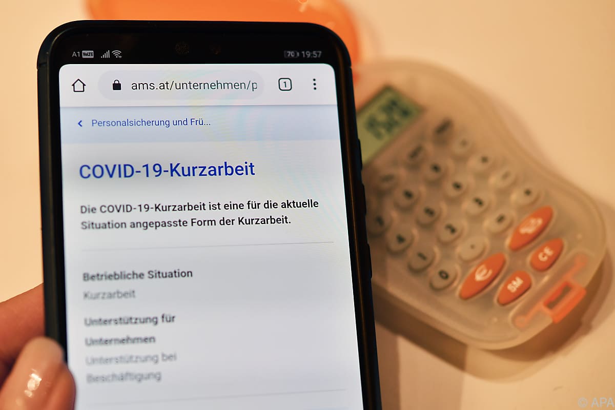 Kurzarbeit- und Arbeitslosenzahlen sinken - Auszahlungen steigen Kurzarbeit- und Arbeitslosenzahlen sinken - Auszahlungen steigen