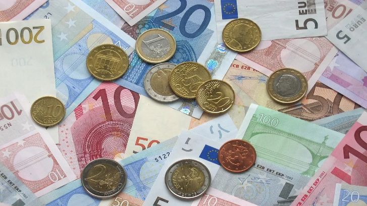 Euro Währung Geld Münzen Scheine
