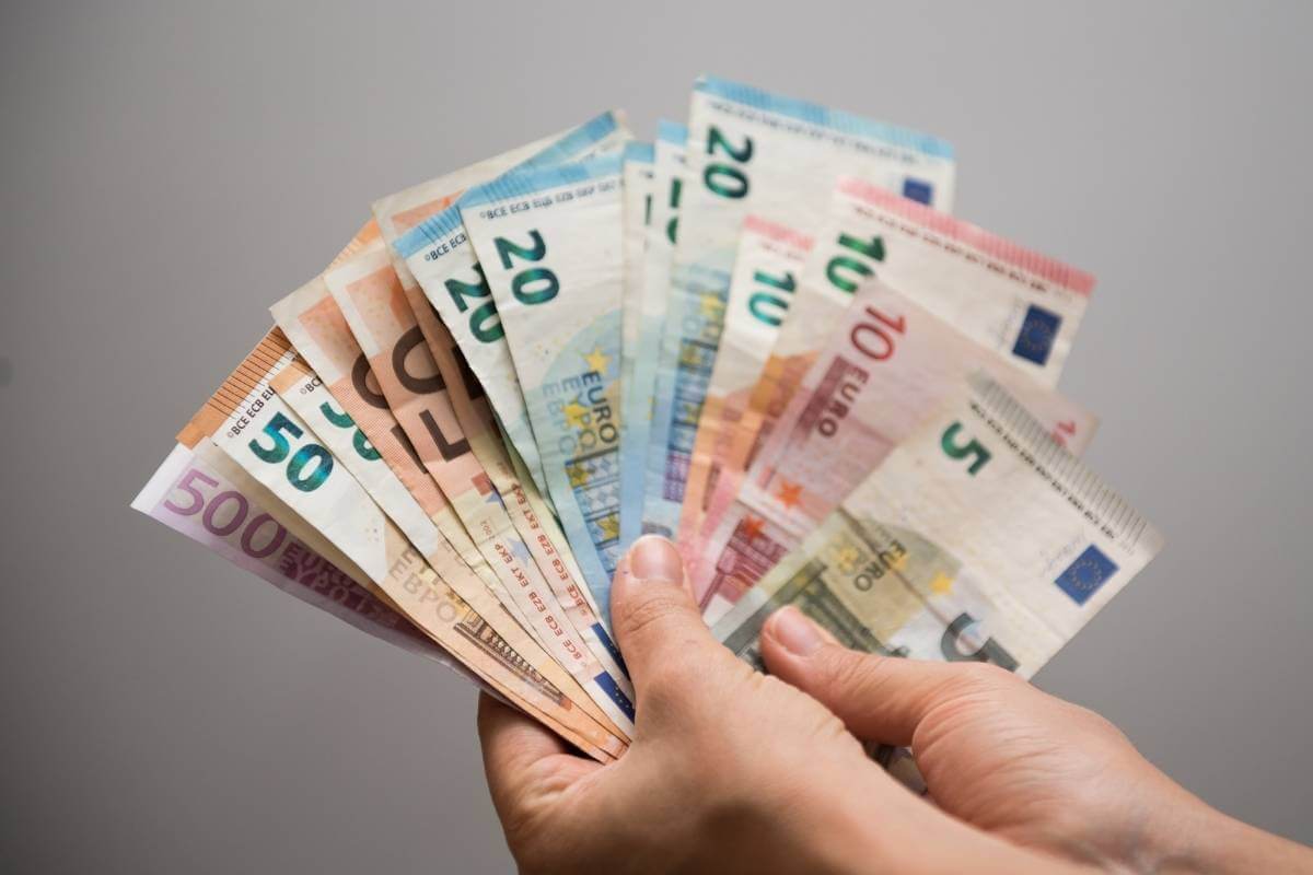 Euro Geld Scheine Hand