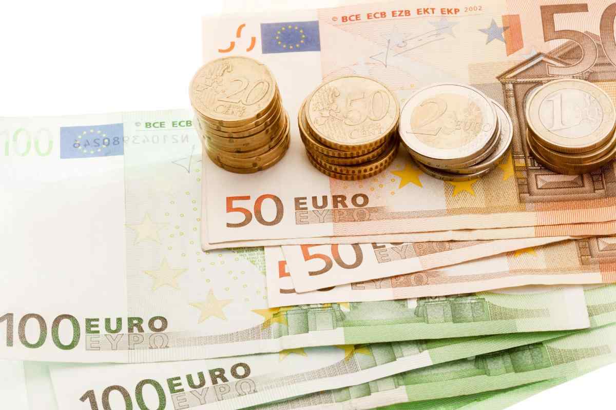 Bis Zu 800 Euro Erste Bonus H lfte Wird Jetzt Ausgezahlt