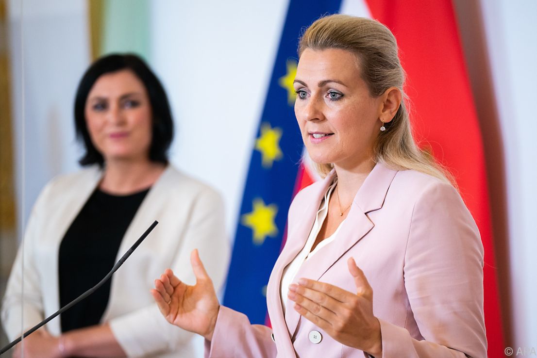 Neue Corona-Arbeitsstiftung und mehr Geld für Kurzarbeit Neue Corona-Arbeitsstiftung und mehr Geld für Kurzarbeit