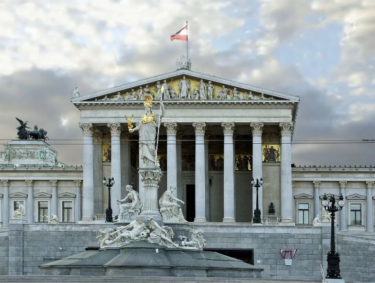 Nationalrat: Formfehler bei Budgetbeschluss - Unterschrift auf Antrag fehlt Nationalrat: Formfehler bei Budgetbeschluss - Unterschrift auf Antrag fehlt